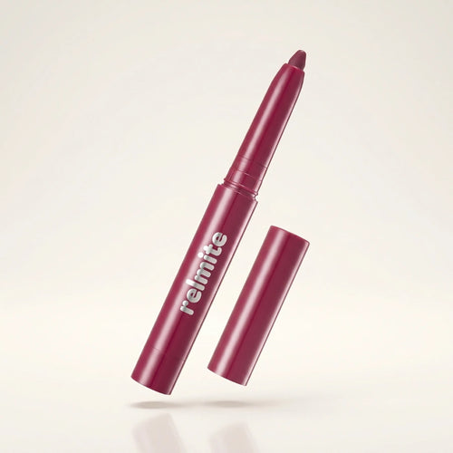The Lip Liner